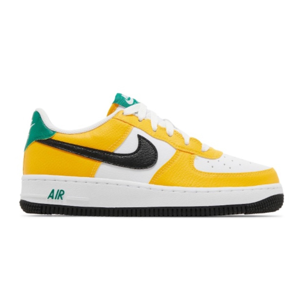 Nike Air Force 1 NWT